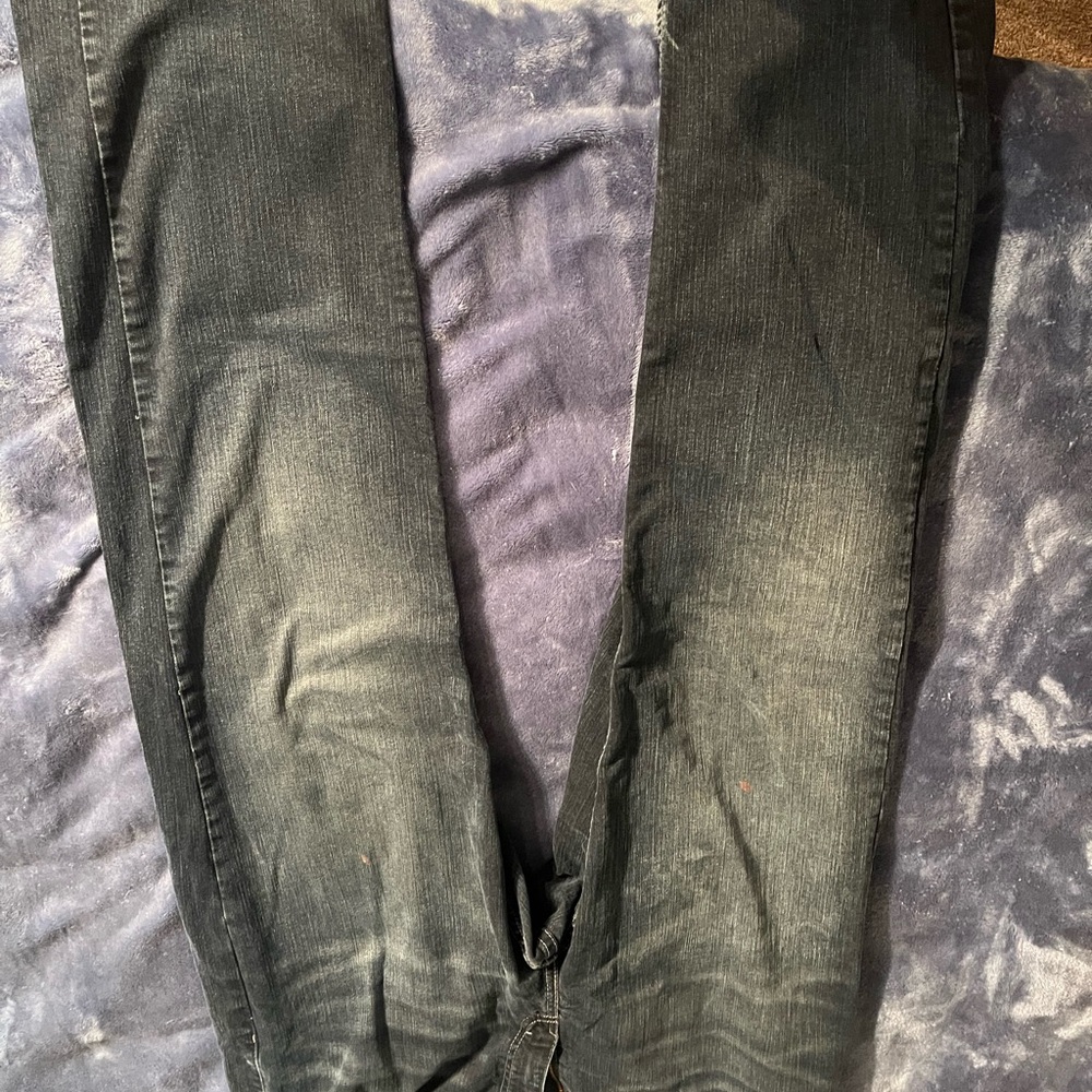 Levi’s Dark Wash Denim Jeans 36x32